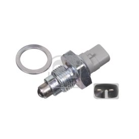 TOYOTA tolatólámpa kapcsoló 8421012040