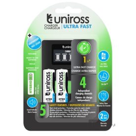   Uniross UCU005A LCD-s processzoros gyors töltő 4db 2700mAh AA akkumulátorral